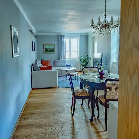Apartment Cafe Hexe *
