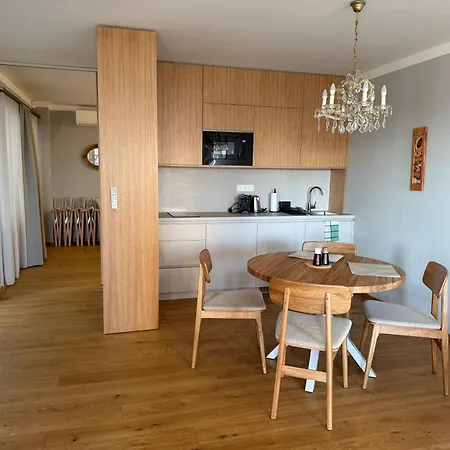 Apartment Cafe Hexe Bratislava