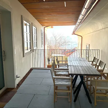 Lägenhet Cafe Hexe Bratislava